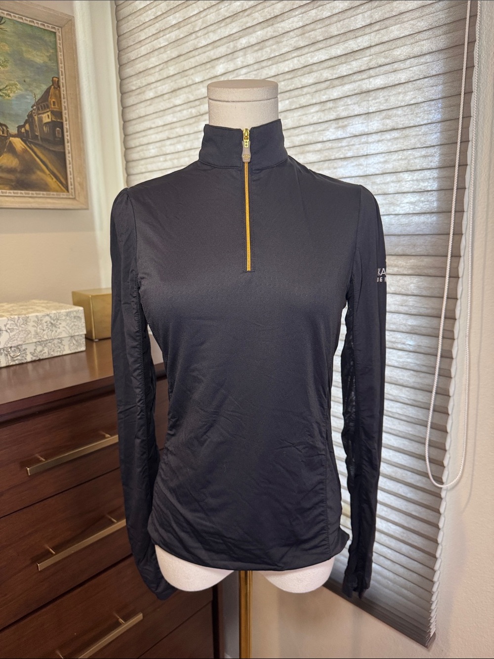 🐴 Woman's Kastell Denmark Shirred Shoulder Black Quarter Zip. Size Small 🐴